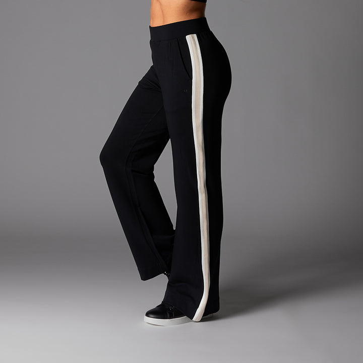 Tavi Apparel TaviLuxe Wide Leg Pant - Never Worn With Tag